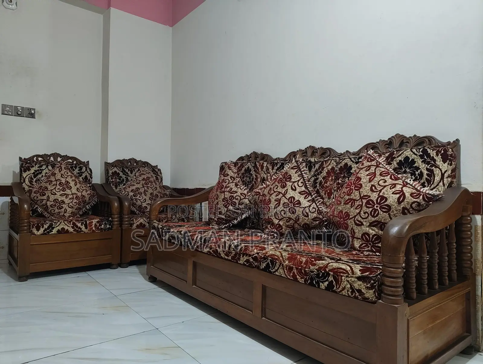 Wooden Sofa (Akashmoni Wood)