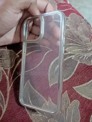 12 Pro Max Anti Yellow Cover