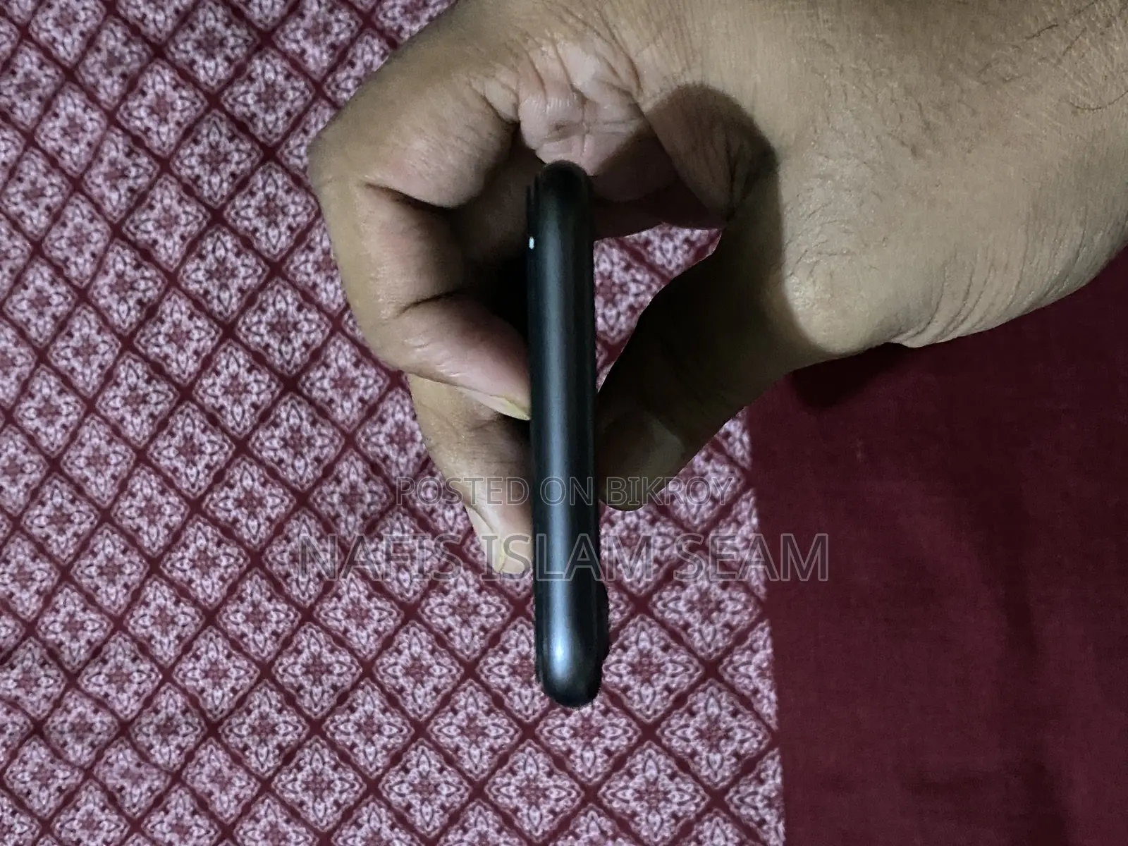 Apple iPhone 8 (Used)