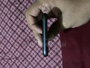 Apple iPhone 8 (Used)