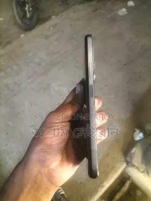 Vivo Y22s (Used)