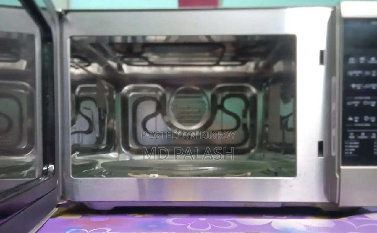 Whirlpool Magicook 25C Micro Oven