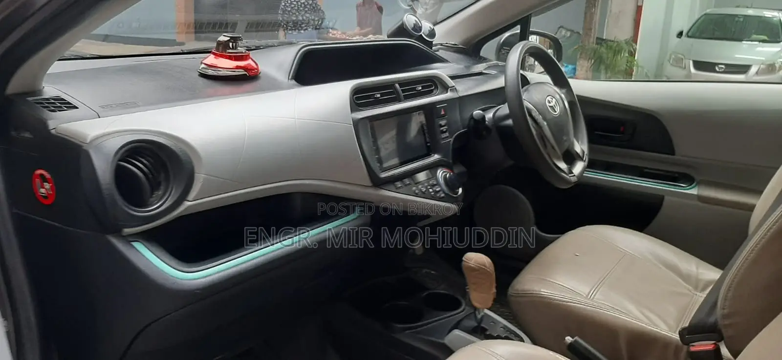 Toyota Aqua 2013