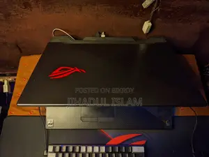 Laptop Asus ROG Strix SCAR II 32GB Intel Core I7 SSHD+SSD 1T