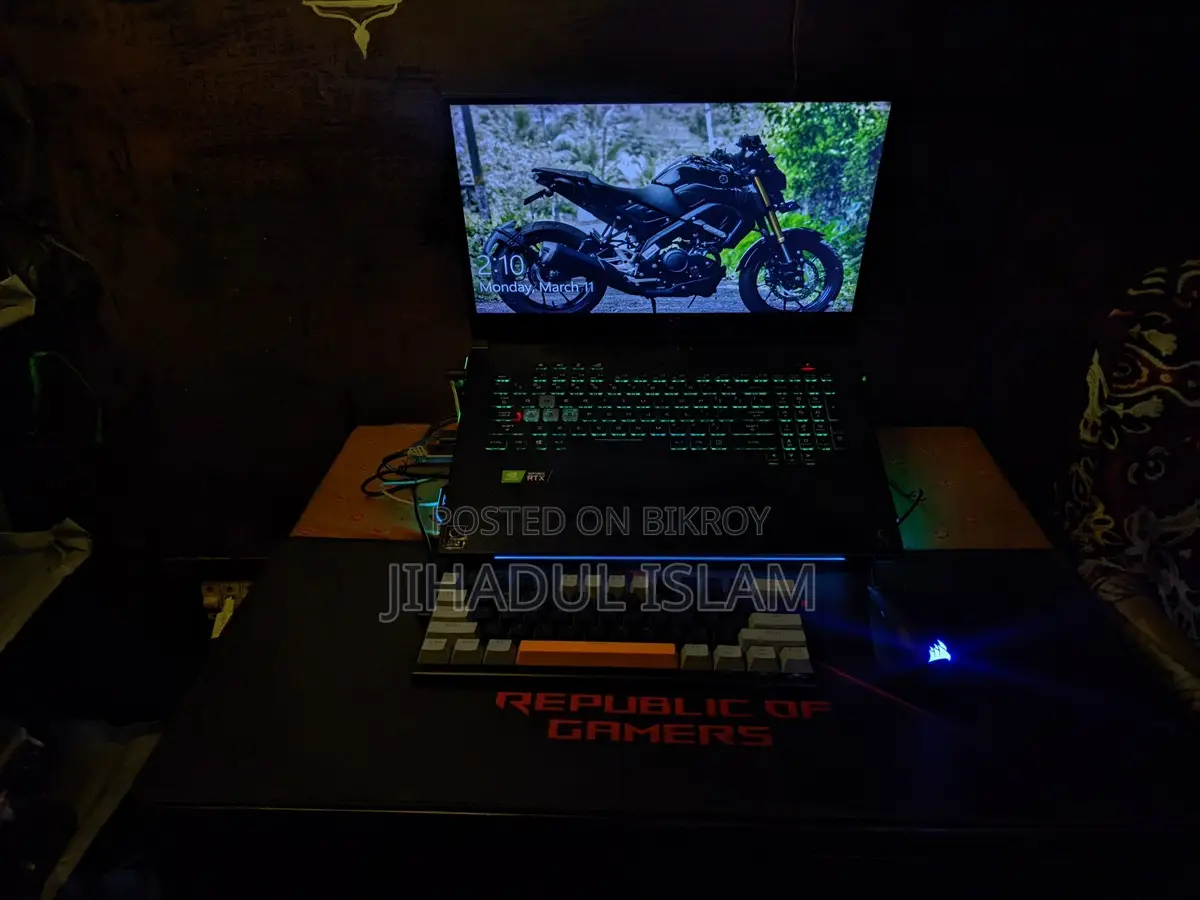 Laptop Asus ROG Strix SCAR II 32GB Intel Core I7 SSHD+SSD 1T