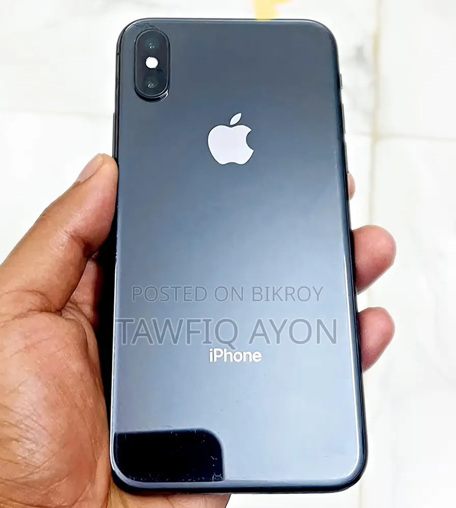 Apple iPhone X (64GB) (Used)