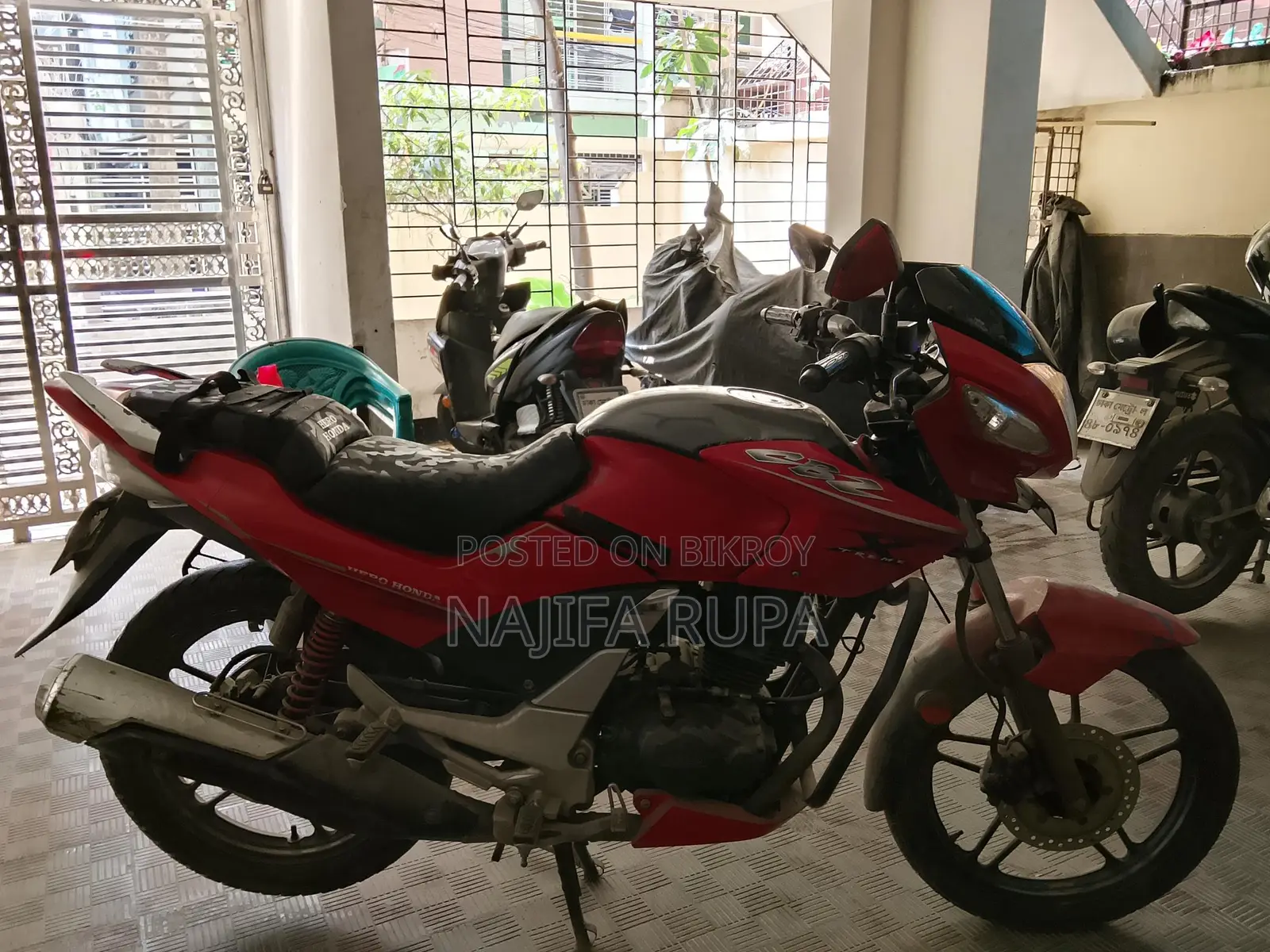 Hero CBZ Xtrem . 2014