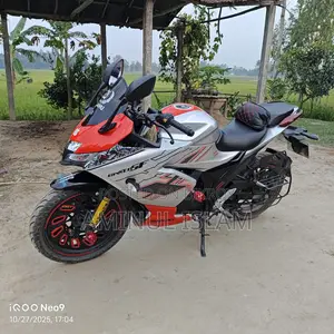 Suzuki Gixxer SF . 2024