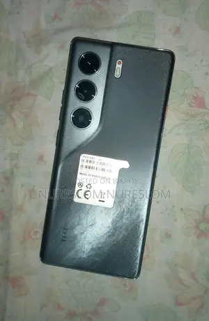 Tecno Camon 40 Pro 8+8/256 (Used)