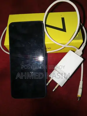 Realme 7 8/256 (Used)