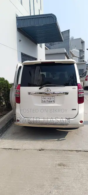 Toyota Noah only user 2012