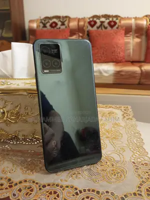 Vivo Y33s RAM: 8GB ROM: 128GB (Used)