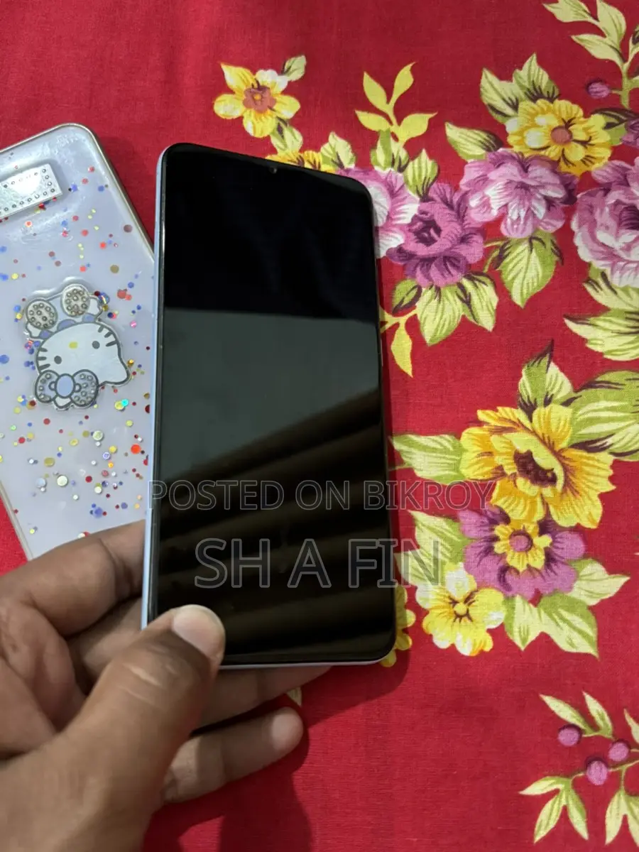 Samsung Galaxy A04e ` (Used)