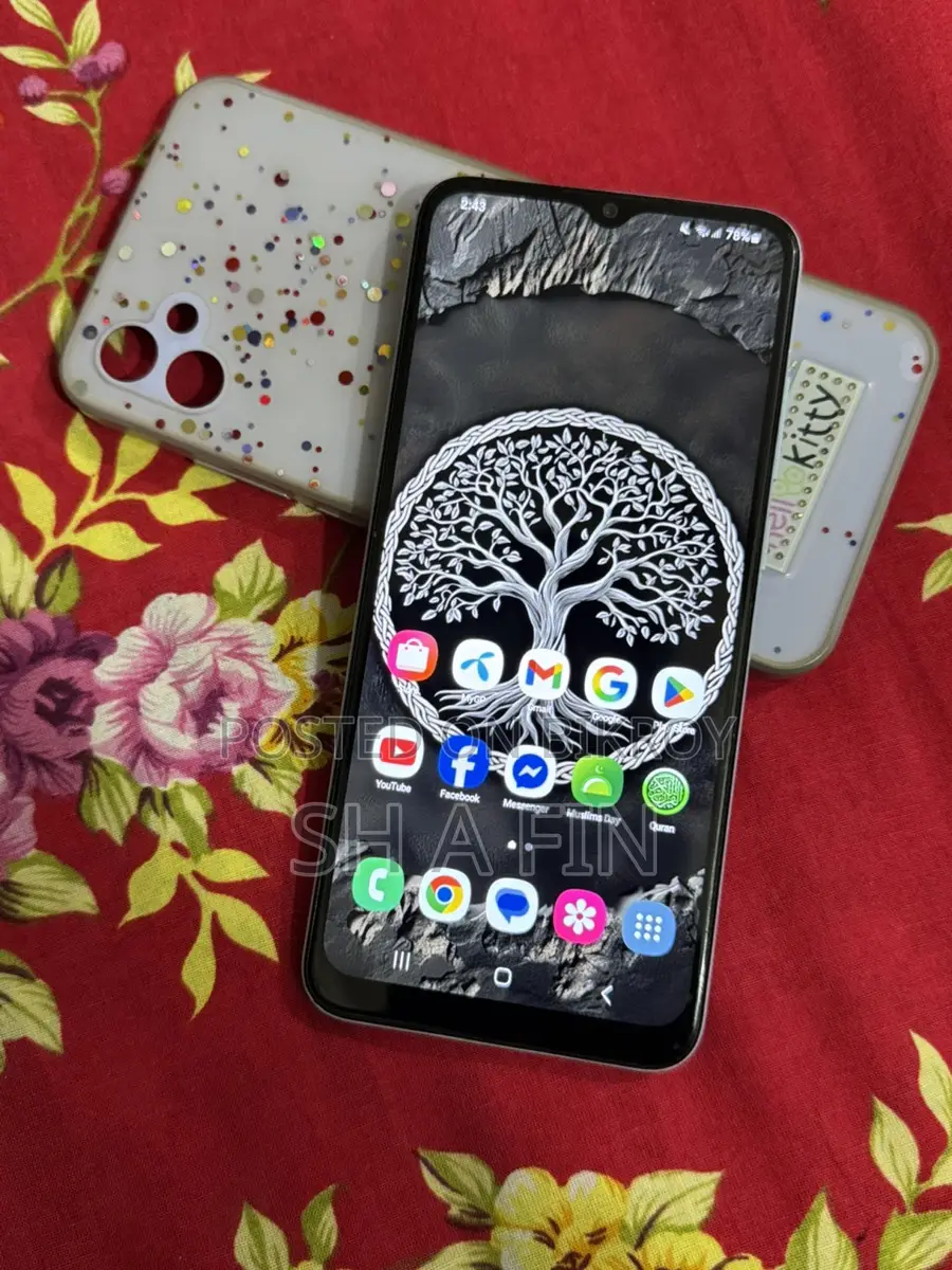 Samsung Galaxy A04e ` (Used)
