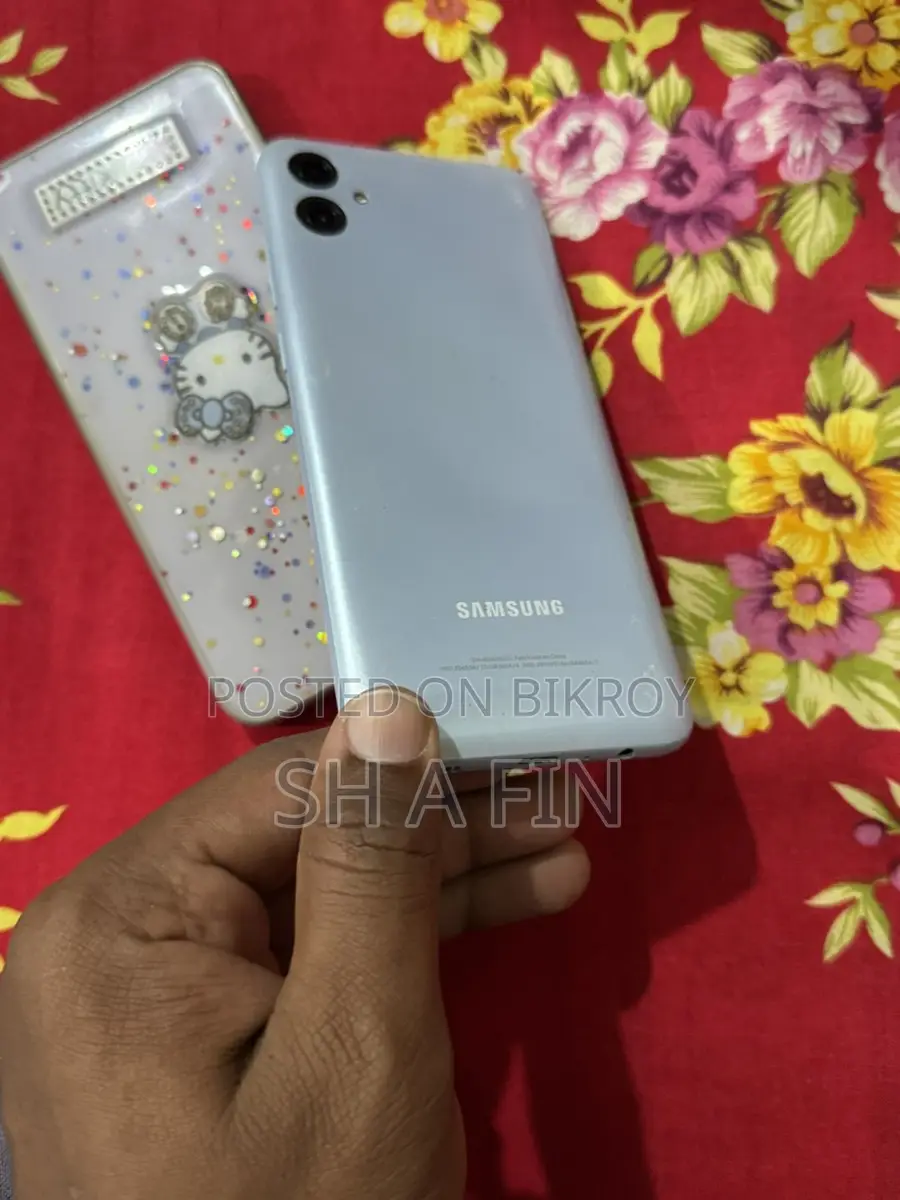 Samsung Galaxy A04e ` (Used)