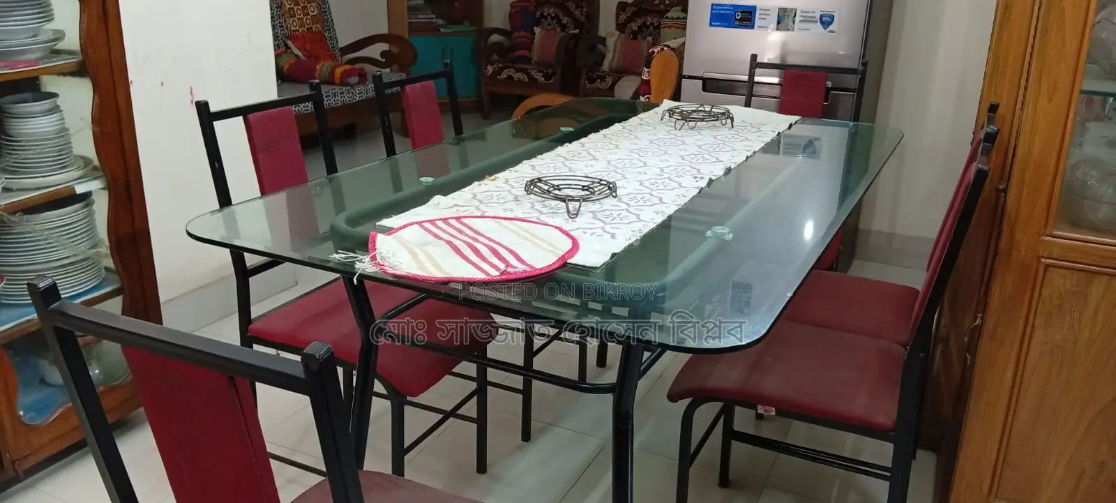 Regal Furniture Dining Table and six Chair