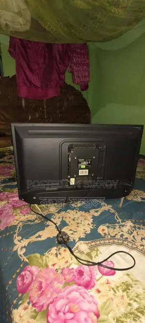 32" LED TV for Sale