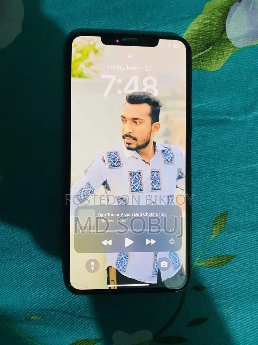 Apple iPhone XS Max (Used)