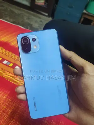 শাওমি মি ১১ লাইট ৫জি এনই ৮/১২৮ (ব্যবহৃত)