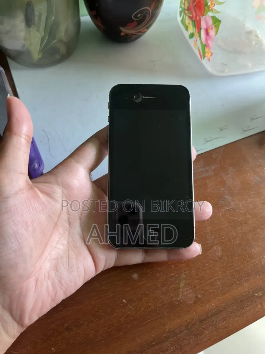 অ্যাপল আইফোন ৪এস (ব্যবহৃত)