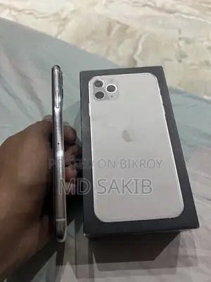 Apple iPhone 11 Pro Max . (Used)