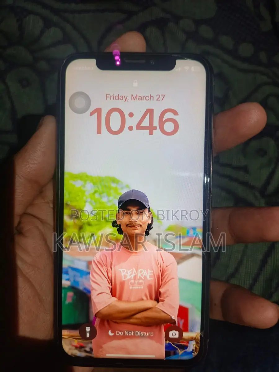Apple iPhone XS (Used)