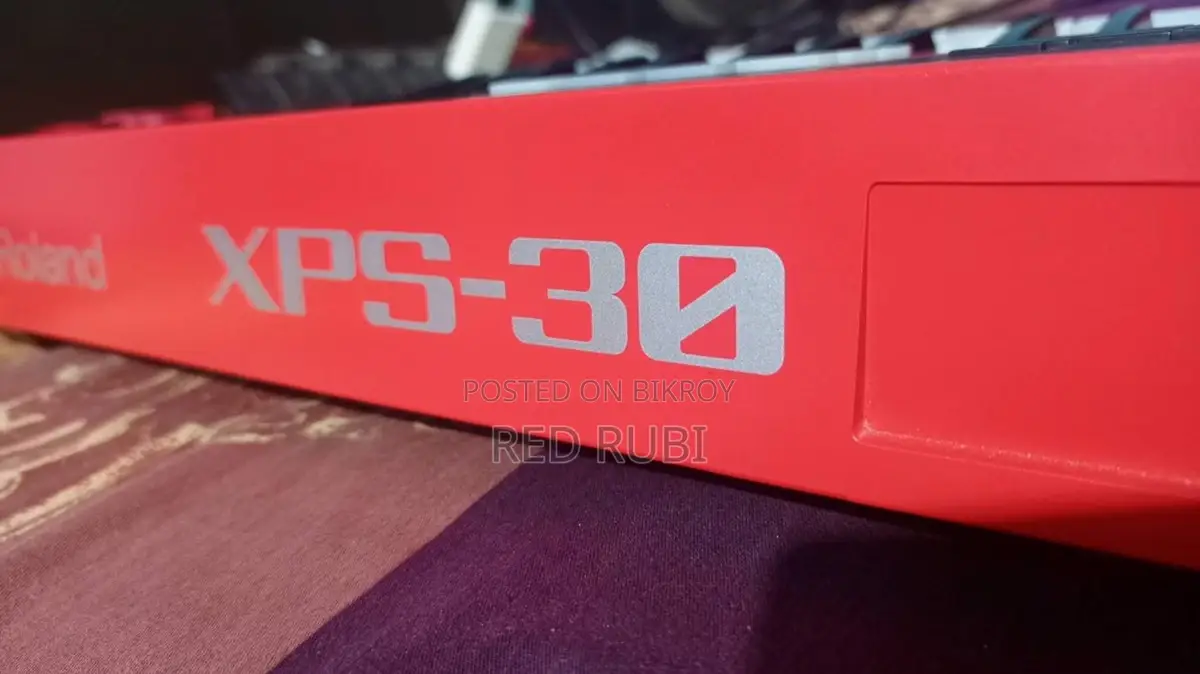Brand New Roland Xps-30 Red