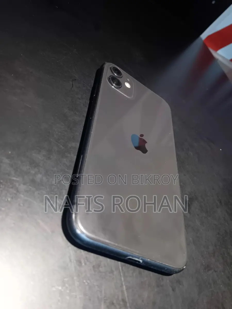 Apple iPhone 11 (Used)