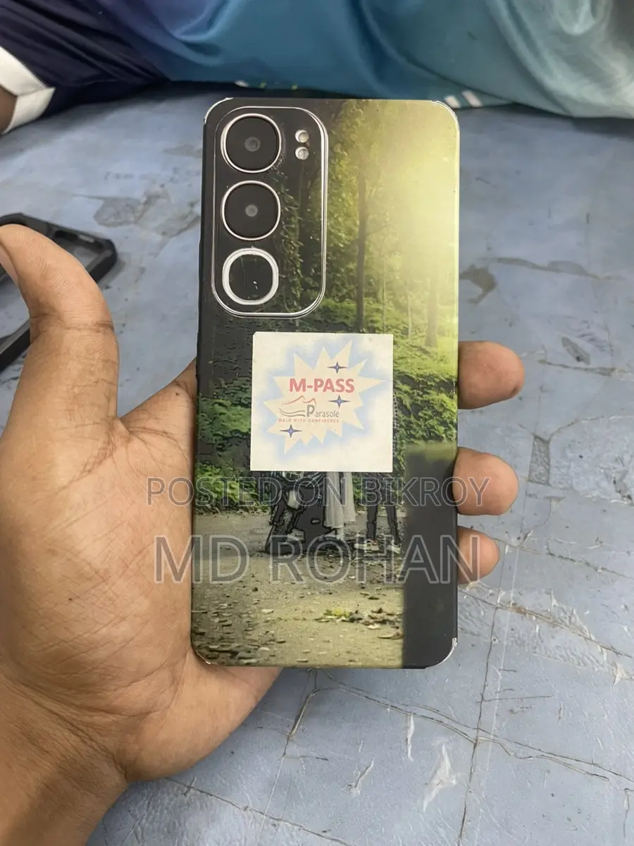 Vivo Y19 . (Used)