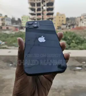 Apple iPhone 13 (Used)