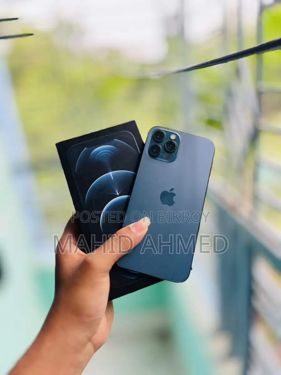 Apple iPhone 12 Pro Max . (Used)