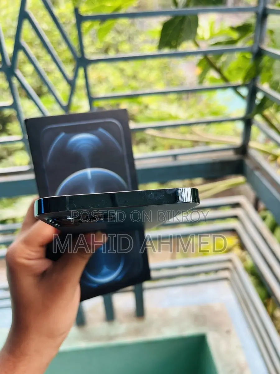 Apple iPhone 12 Pro Max . (Used)