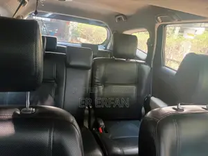 Toyota Rush Bronze Mica Metallic 2022