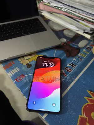 Apple iPhone XS Max . (Used)