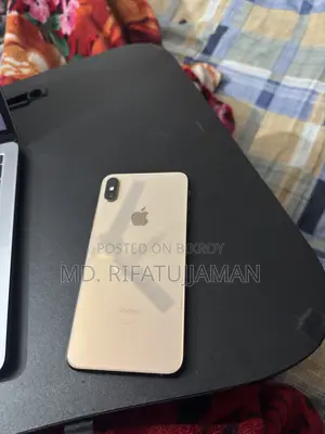 Apple iPhone XS Max . (Used)