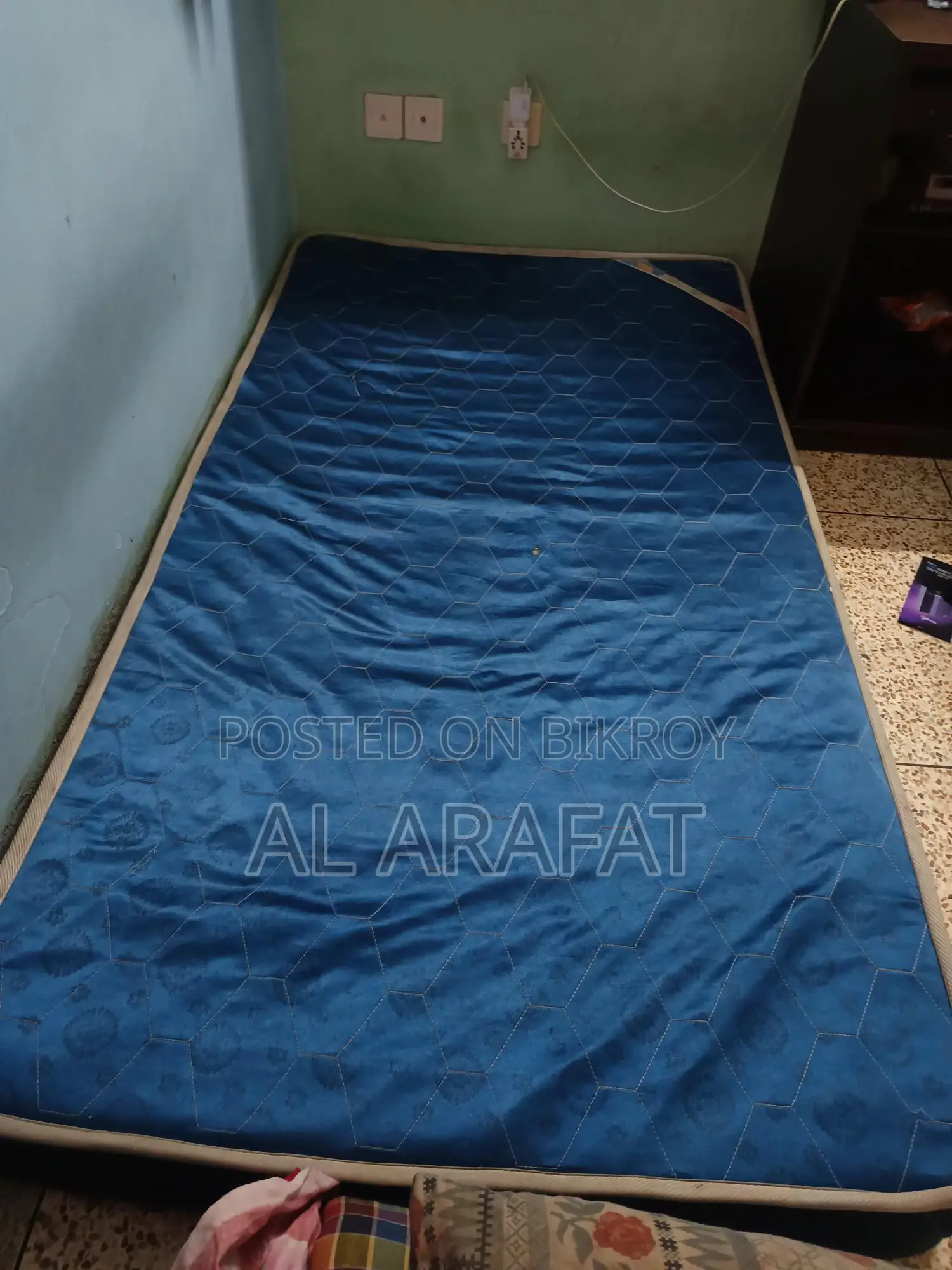 SINGLE MATTRESS