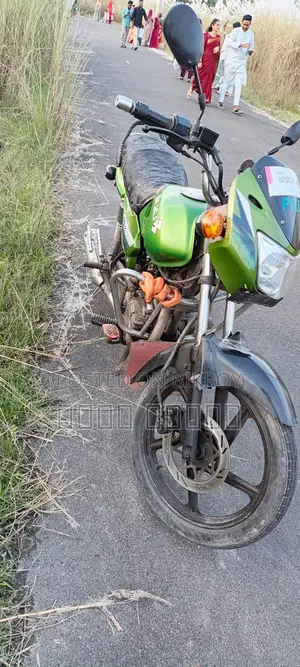 Bajaj Caliber Motorcycle 2004