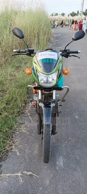 Bajaj Caliber Motorcycle 2004