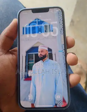Apple iPhone 14 (Used)