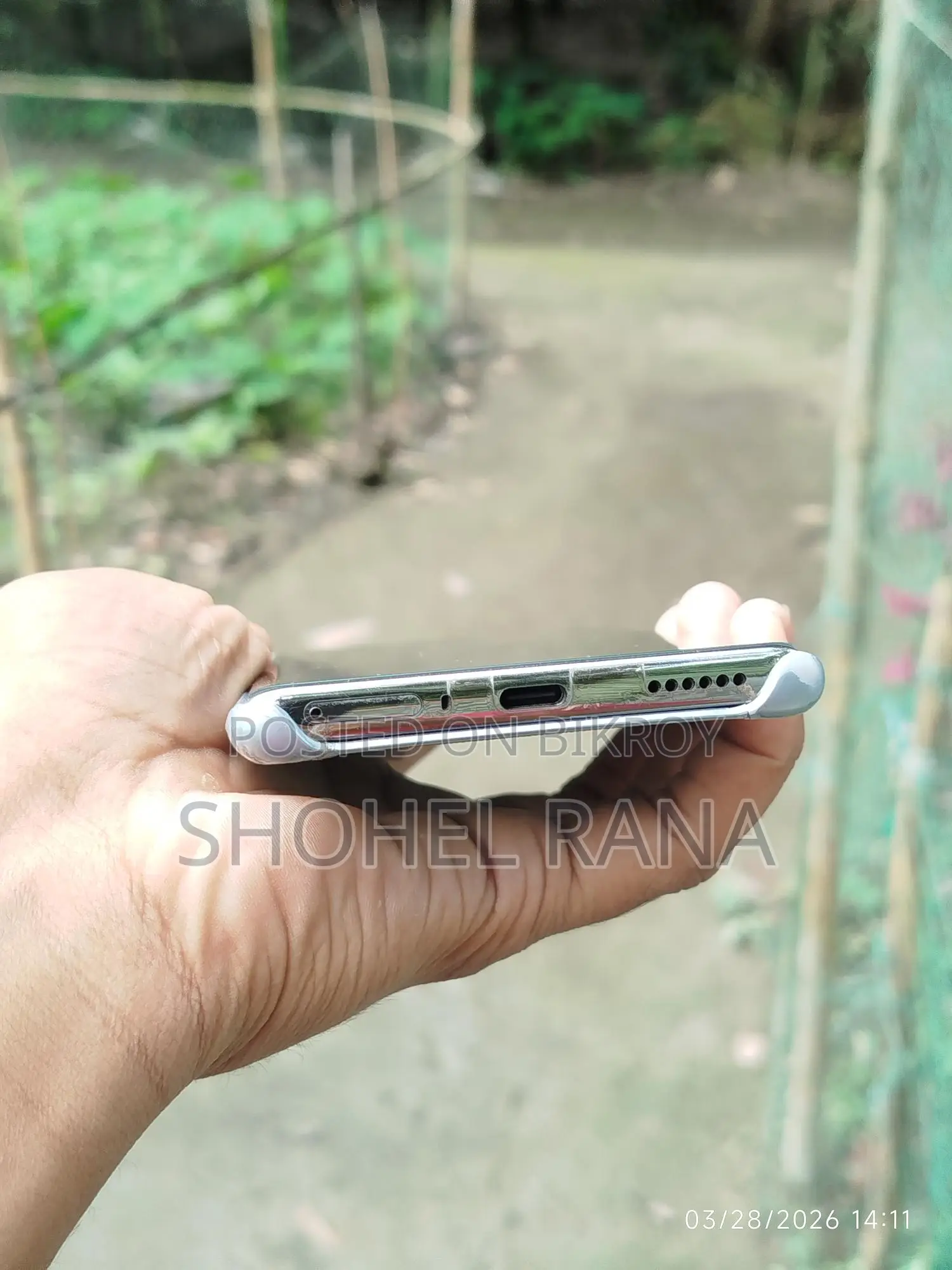 টেকনো ক্যামন ৪০ প্রো (ব্যবহৃত)