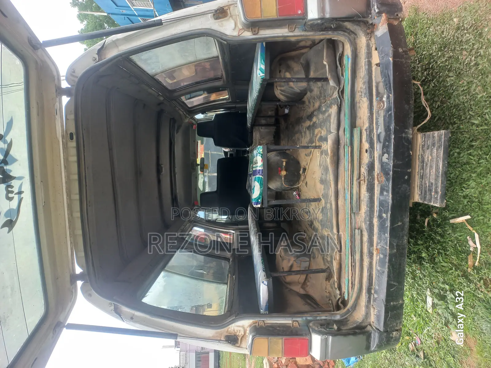 Toyota Hiace . 1996