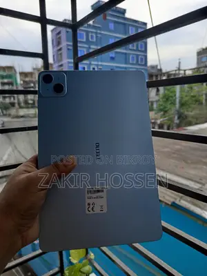 টেকনো মেগাপ্যাড এসই