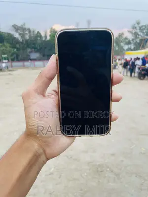 Apple iPhone 14 . (Used)