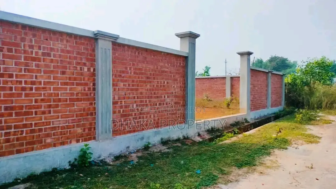 Nearby 300ft 7.5 Katha West at Sector- 2