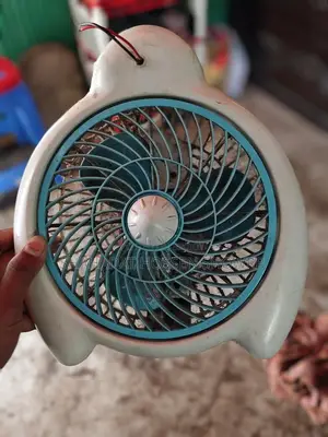 Dc ফেন
