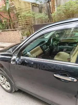 Toyota Axio 2013 Black