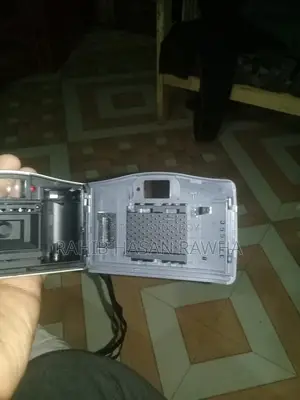 Yashica Ez Junior