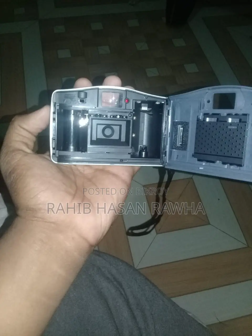Yashica Ez Junior