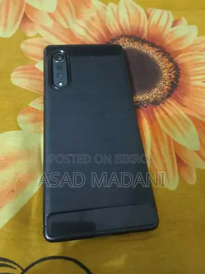LG Velvet 5G (Used)