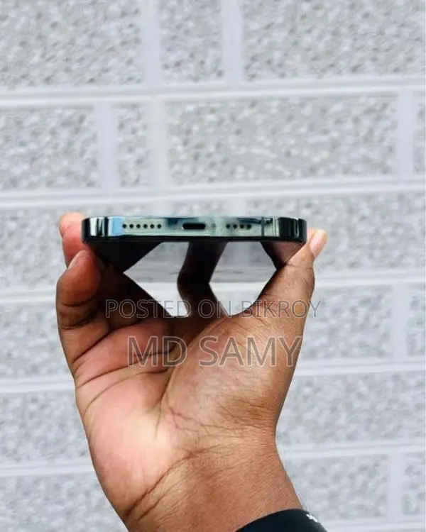 Apple iPhone 12 Pro Max . (Used)